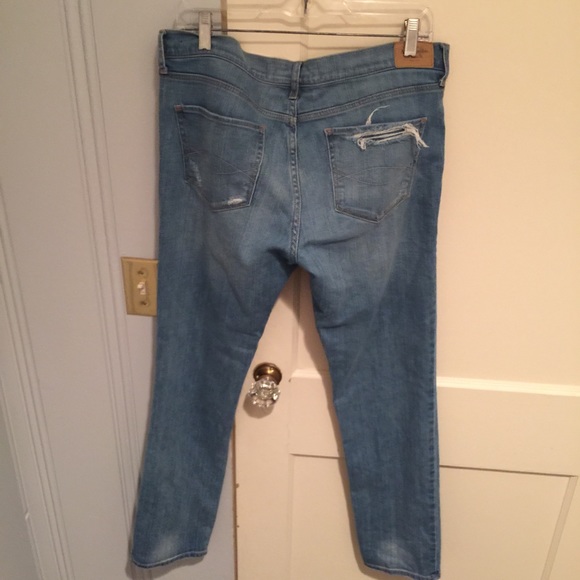 Abercrombie and Fitch distressed jeans - Picture 3 of 3